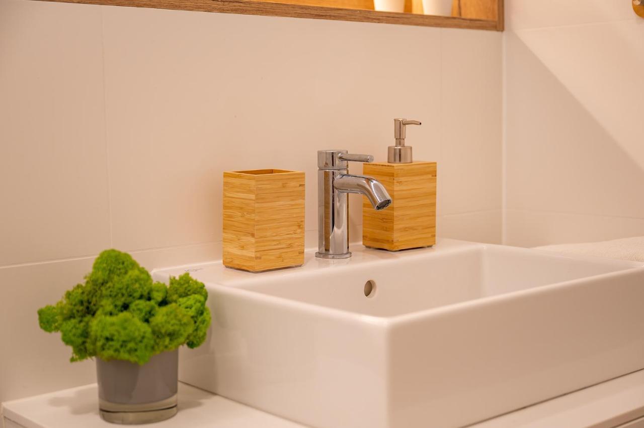 Pinea Sky Premium Apartament Z Widokiem Na Morze Ze Spa I Basenem Przy Plazy Pobierowo Exterior photo